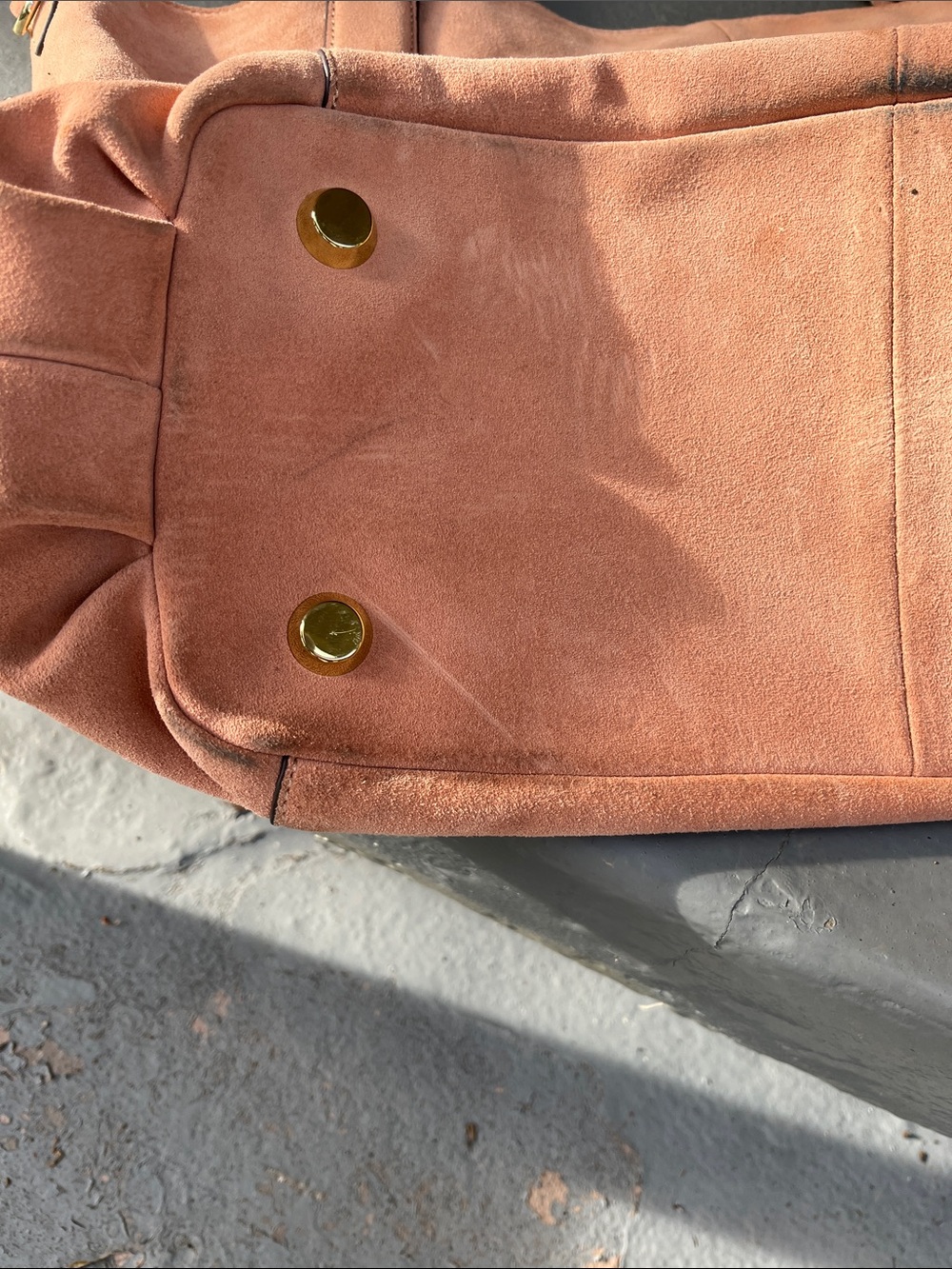 Elegant Blush Pink Suede Tote Handbag - Picture 6 of 11